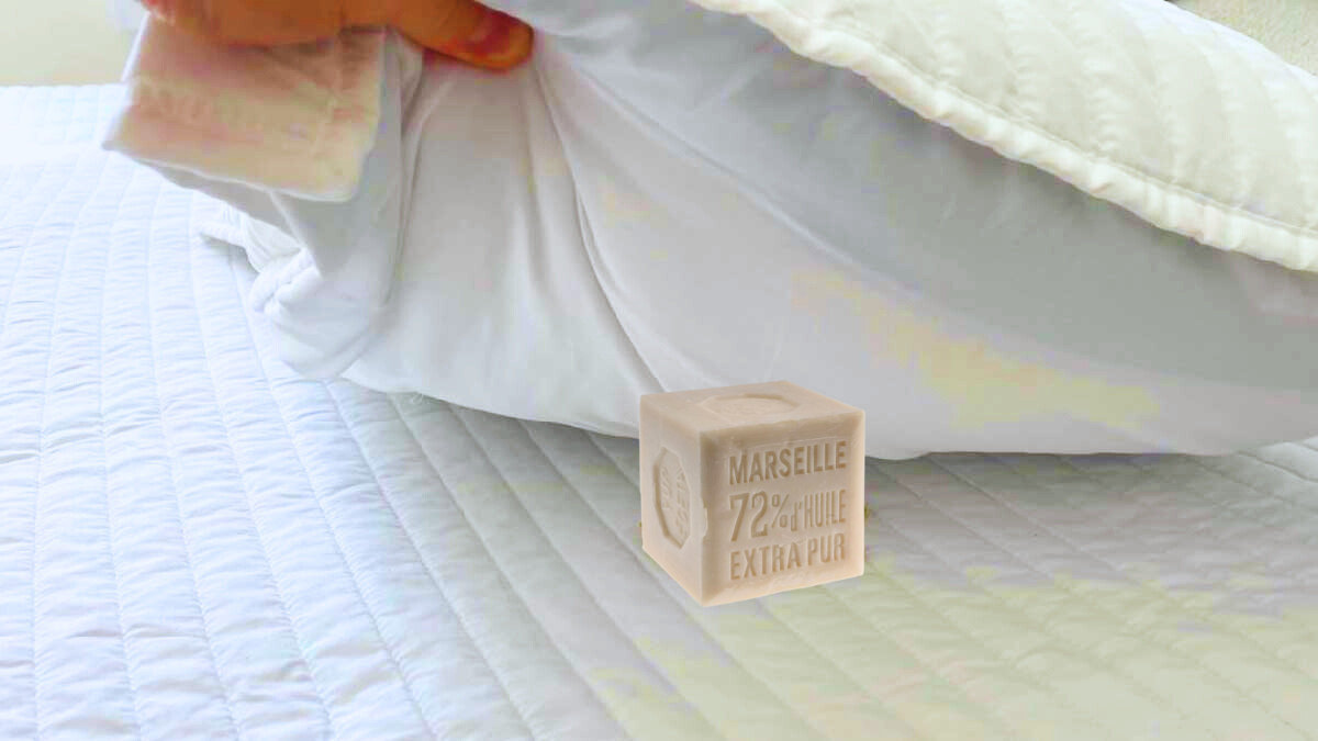 Les bienfaits méconnus et magiques du savon de Marseille sous l’oreiller ou vos draps