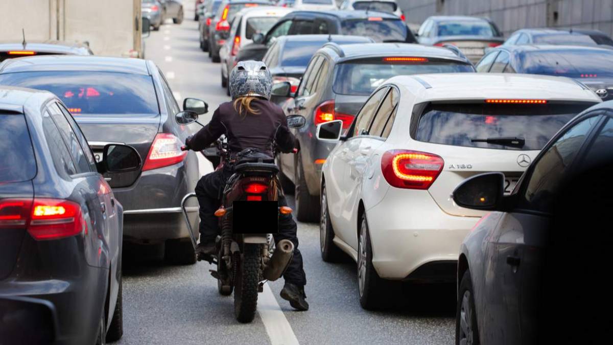 Deux-roues : cette pratique controversée reste autorisée en 2025 dans plusieurs départements