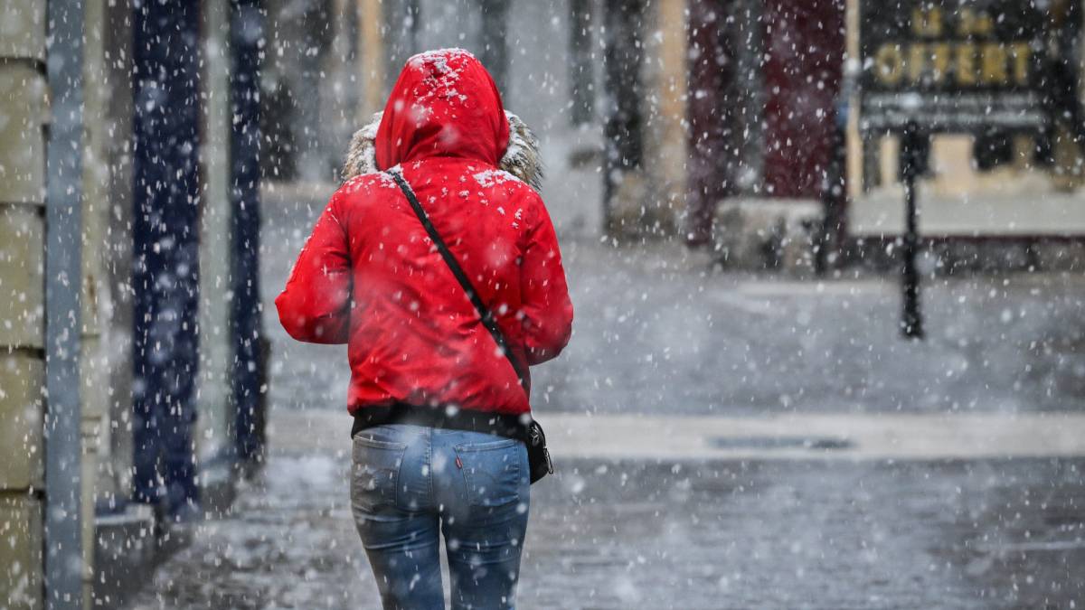 Météo : Neige attendue ce jeudi dans 16 départements, les experts appellent à la prudence