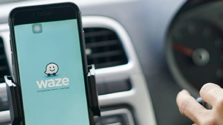 Waze révolutionne la conduite avec cette nouvelle fonctionnalité que tout le monde adore déjà