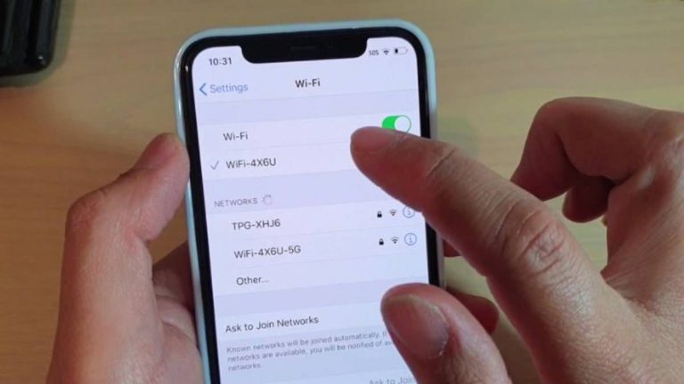 Voici pourquoi vous devriez absolument désactiver le Wi-Fi de votre téléphone en quittant la maison