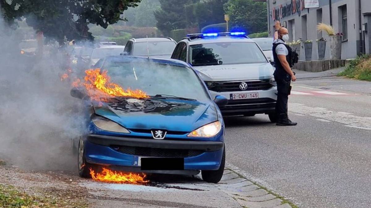 Attention : ces modèles de Peugeot, Citroën et Opel rappelés en urgence, un risque d'incendie suspecté