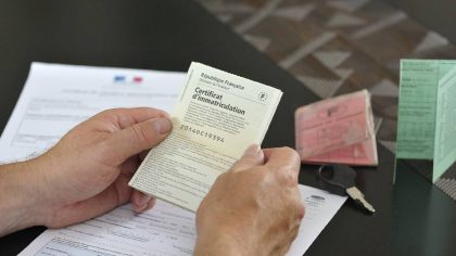 Attention : ce détail sur votre carte grise que vous ignorez peut vous valoir 135 € d’amende