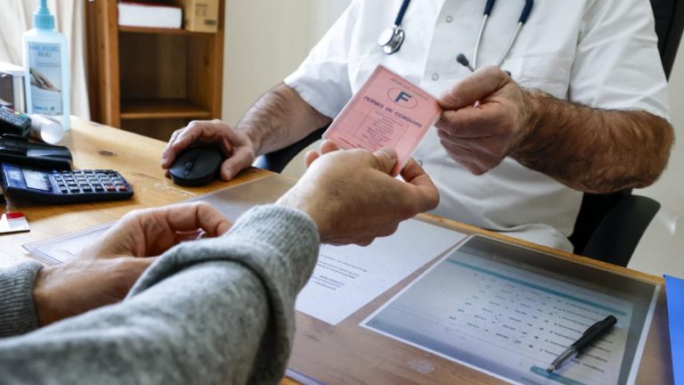 Permis de conduire : il faut désormais passer cet examen pour en obtenir dès cet âge