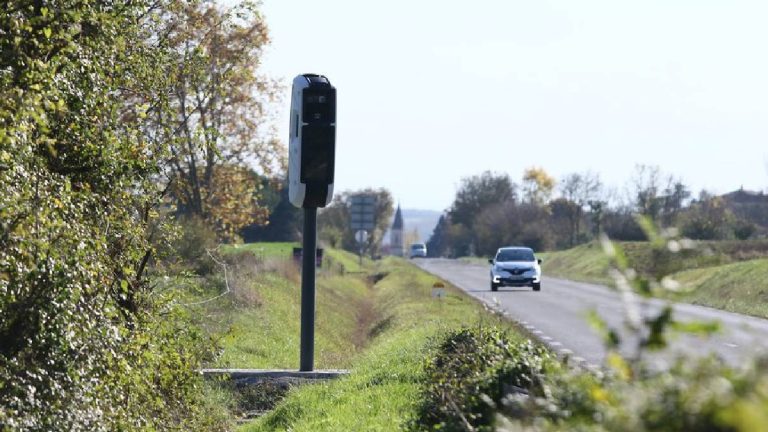 Automobilistes : ces 11 départements où les radars autonomes sont absents, pas de flash sur la route